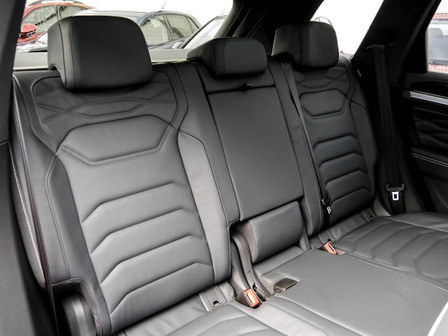 Volkswagen Touareg Touareg V6 TDI R-LINE ALLRADLENKUNG DYNAUDIO AHK