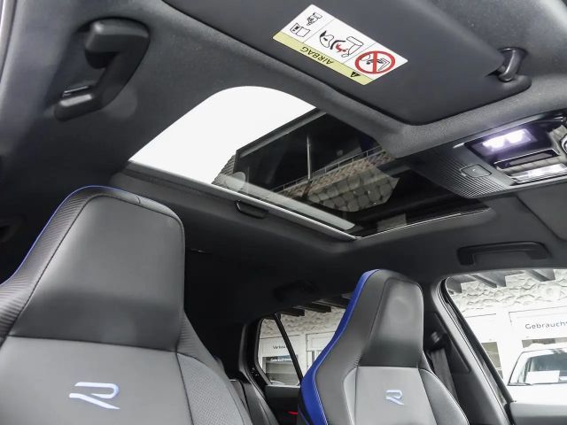 Volkswagen Golf 2.0 TSI 4Motion DSG Golf VIII