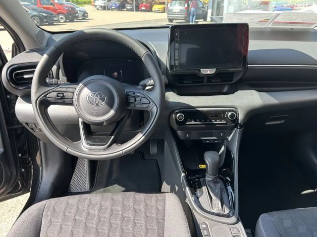 Toyota Yaris Hatchback Hybride VVT-i