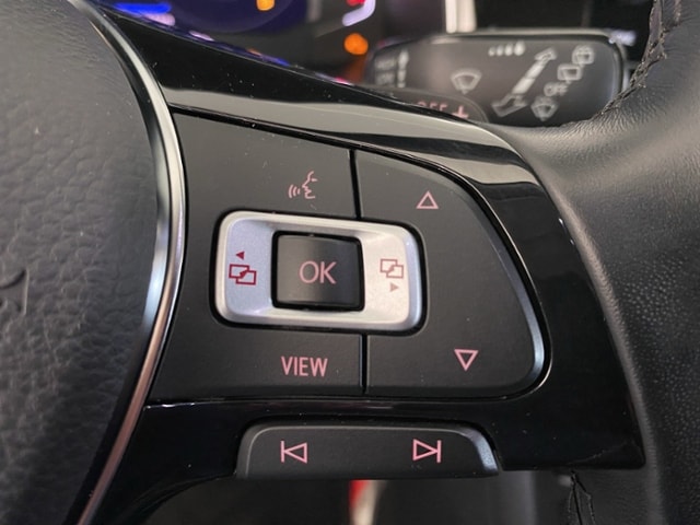 Volkswagen Polo 1.0 TSI DSG R-Line