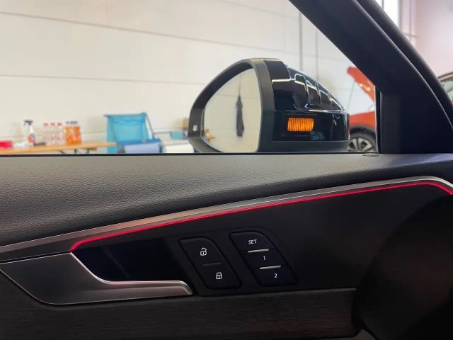 Audi A4 40 TFSI Avant S-Line S-Tronic