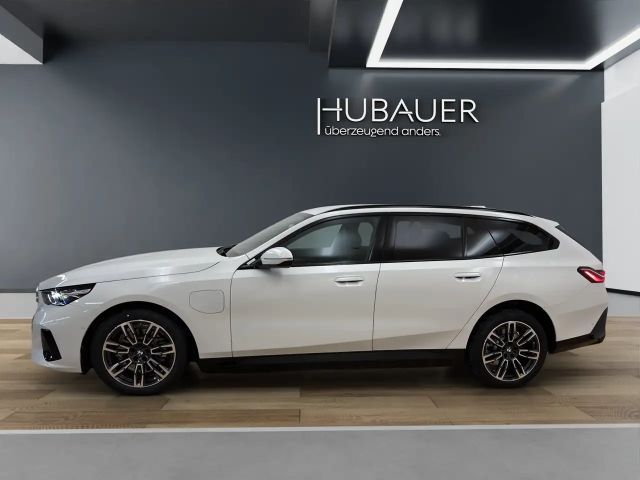 BMW 530 530e Touring