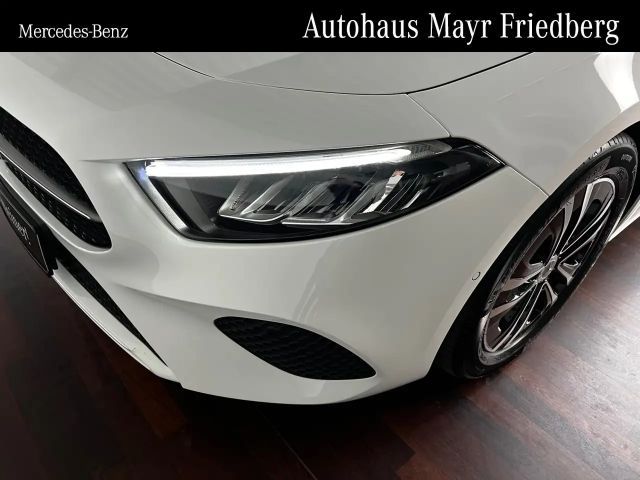 Mercedes-Benz A 200 Progressive