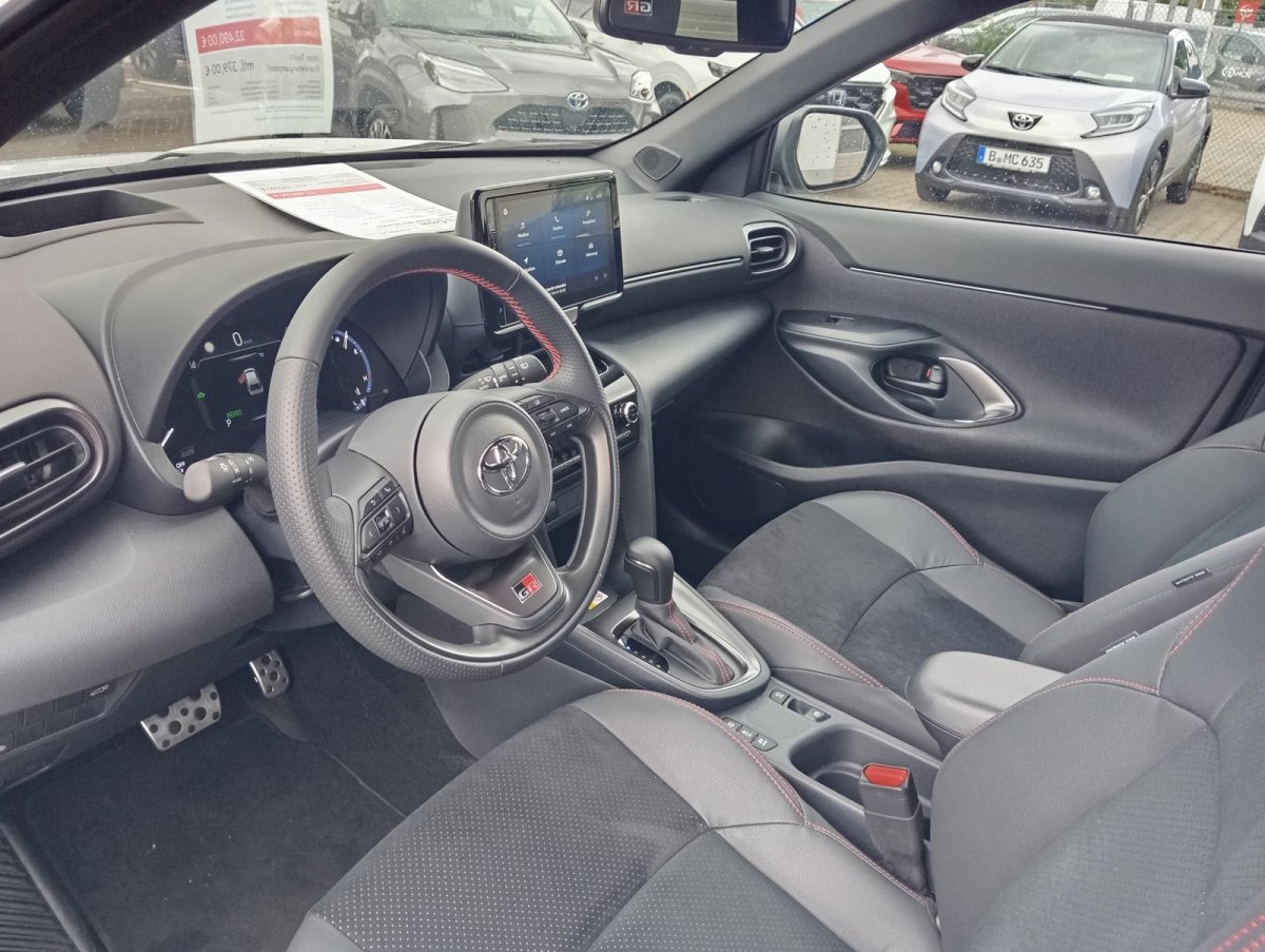 Toyota Yaris Cross 5-deurs GR