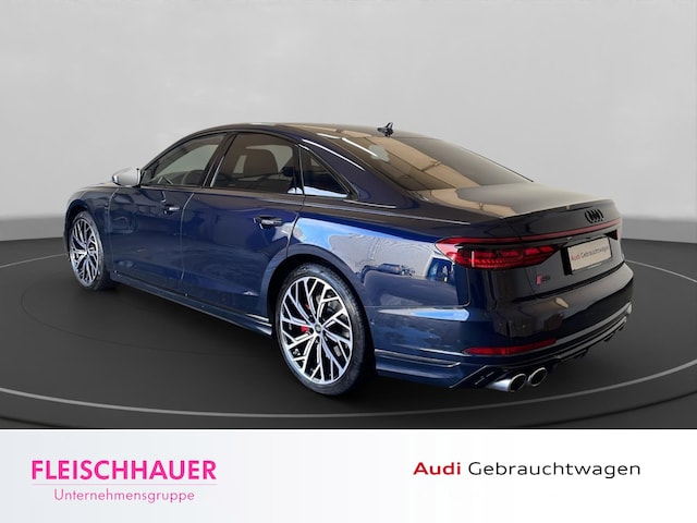 Audi S8 Quattro