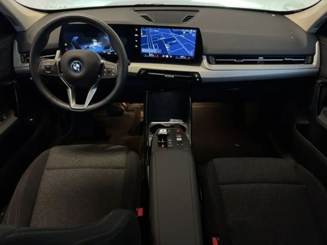 BMW iX1 xDrive30