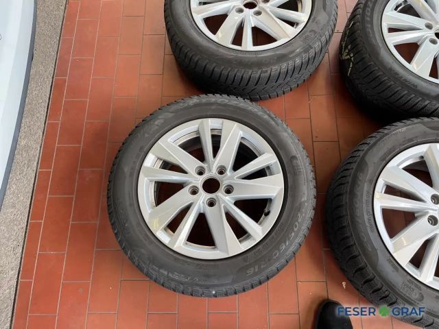 Volkswagen Touran 1.5 TSI