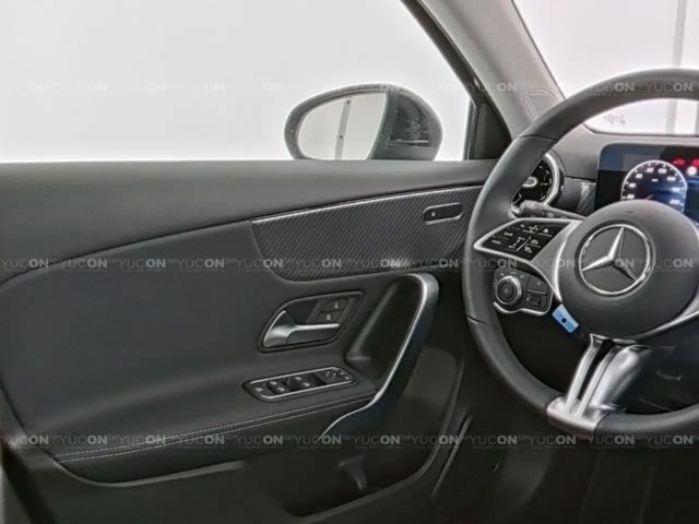 Mercedes-Benz A 180 LENKRADHEIZUNG LED HP USB PAKET