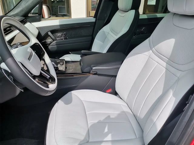 Land Rover Range Rover Sport D350 First Edition