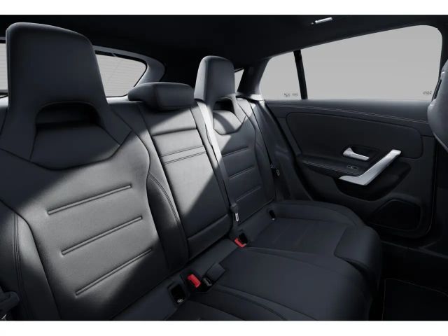 Mercedes-Benz CLA 180 Coupé Shooting Brake