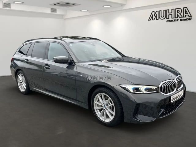 BMW 330 330d M-Sport Touring xDrive