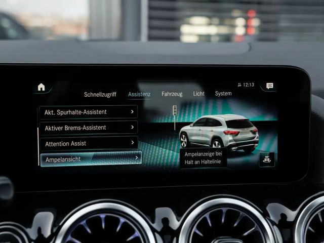 Mercedes-Benz GLA 200 AMG Line