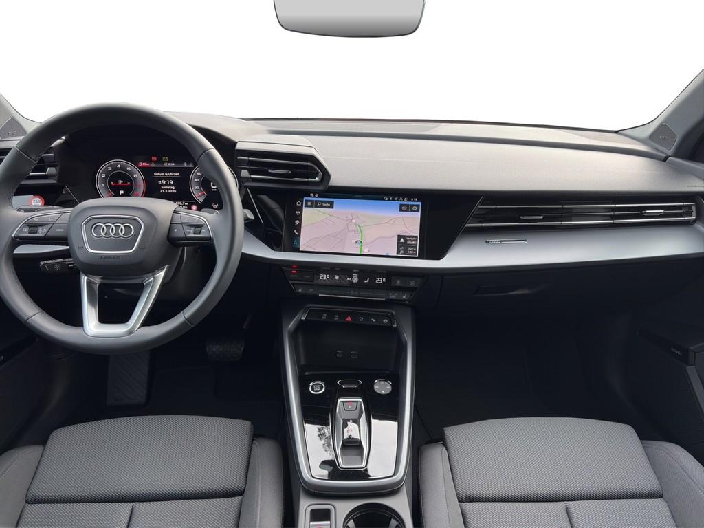 Audi A3 30 TFSI S-Line S-Tronic Sedan Sportback