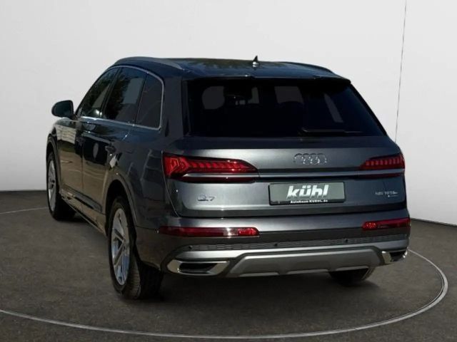 Audi Q7 55 TFSI Hybride Quattro S-Line