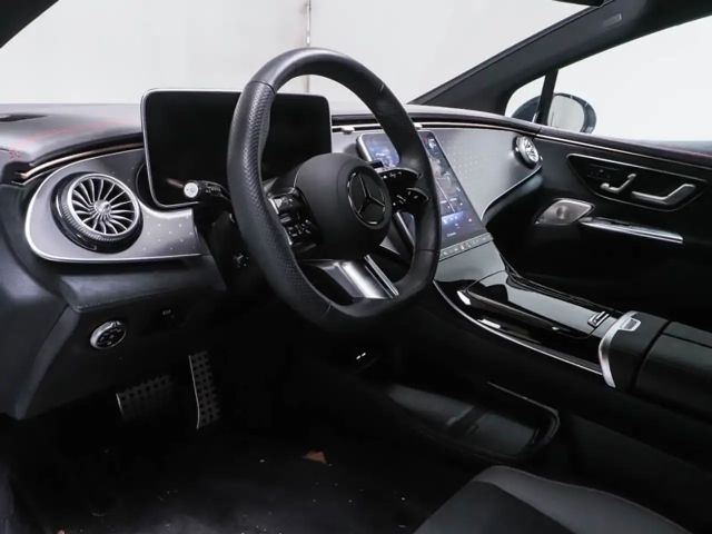 Mercedes-Benz EQE 300 AMG Line Sedan