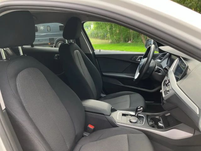 BMW 118 118i Advantage pakket Sedan