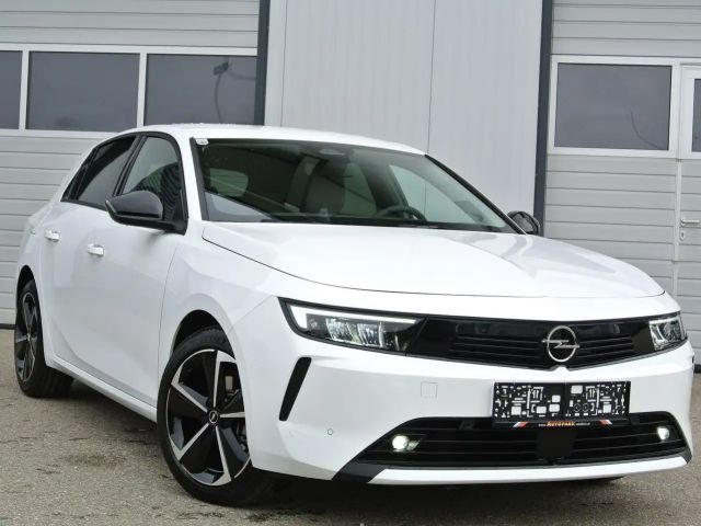 Opel Astra 1.2 Turbo Edition Turbo