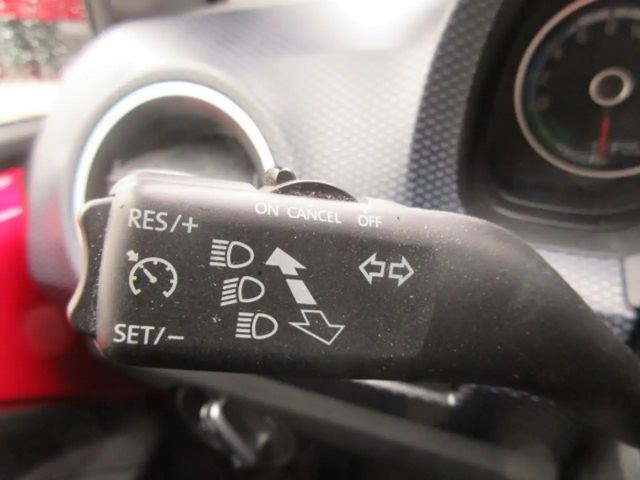 Volkswagen e-up! UNITED AUTOMATIK NAVIV. KAMERA ALU APS SITZHEIZUNG CLIMATRONIC