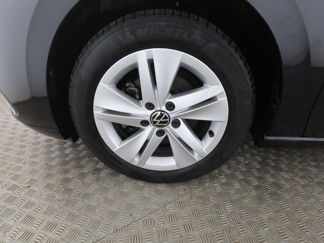 Volkswagen Golf 1.5 TSI Golf VIII Life