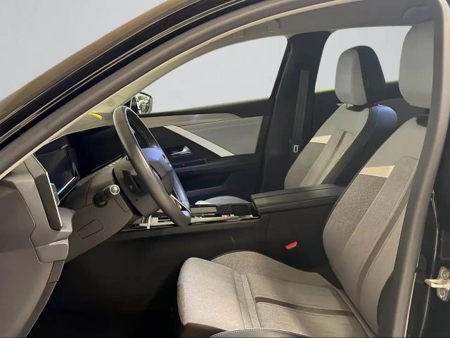 Opel Astra Elegance Hybrid Innovation