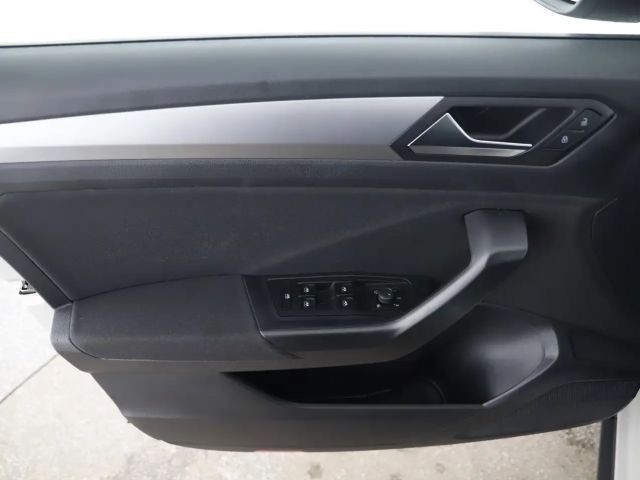 Volkswagen T-Roc DSG Life