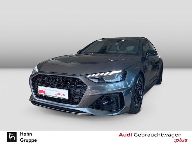 Audi RS4 Avant Quattro