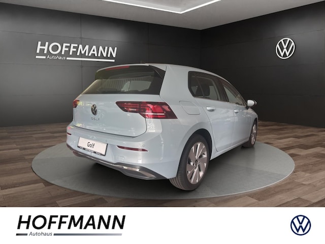Volkswagen Golf 1.5 TSI Style