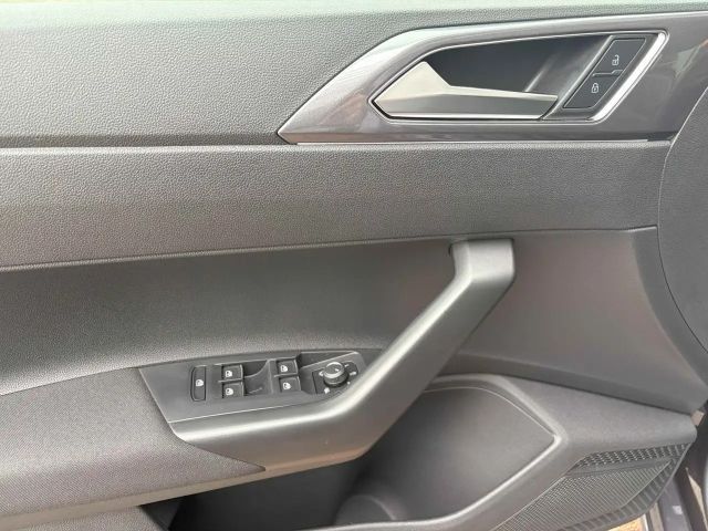 Volkswagen Polo 1.0 TSI DSG Style