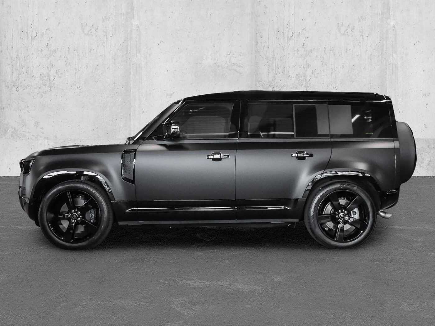 Land Rover Defender 110