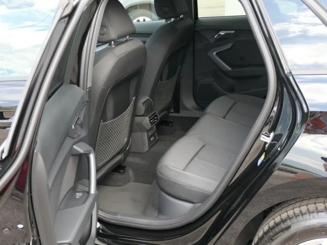 Audi A3 30 TFSI Sedan