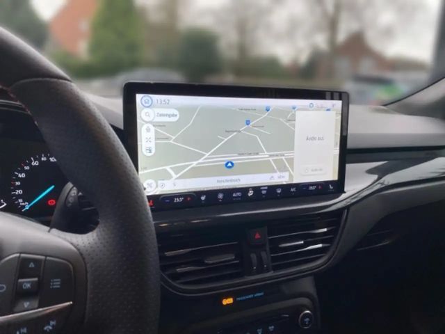 Ford Focus ST Line Wagon