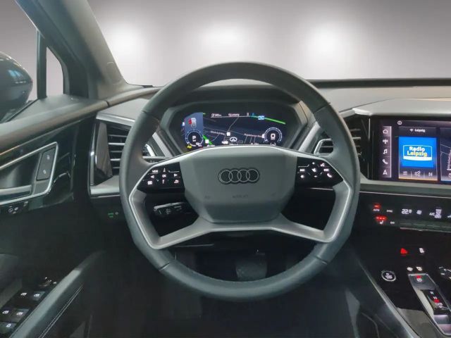 Audi Q4 e-tron 45 AHK/Assistentz/Pano/Wärmepu/12.29Ga