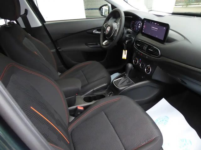 Fiat Tipo Hybrid 130 eDCT7 Garmin
