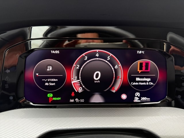 Volkswagen Golf 1.5 eTSI DSG Golf VIII