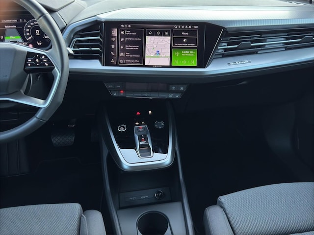 Audi Q4 e-tron SUV 45 e-tron Audi Q4 e-tron