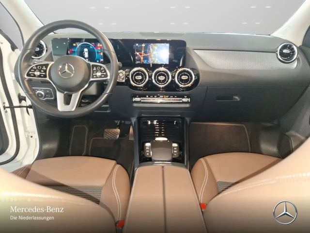 Mercedes-Benz GLA 180 Progressive