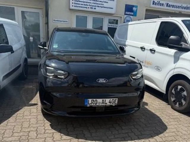 Ford Capri Premium RWD