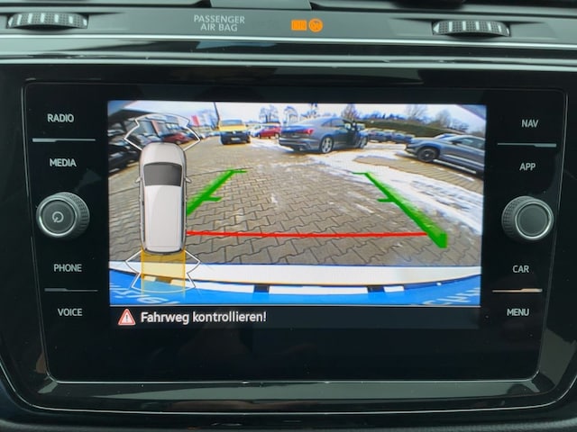 Volkswagen Touran 2.0 TDI DSG R-Line