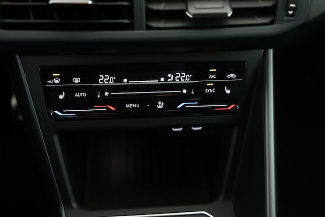 Volkswagen Taigo 1.5 TSI DSG IQ.Drive R-Line