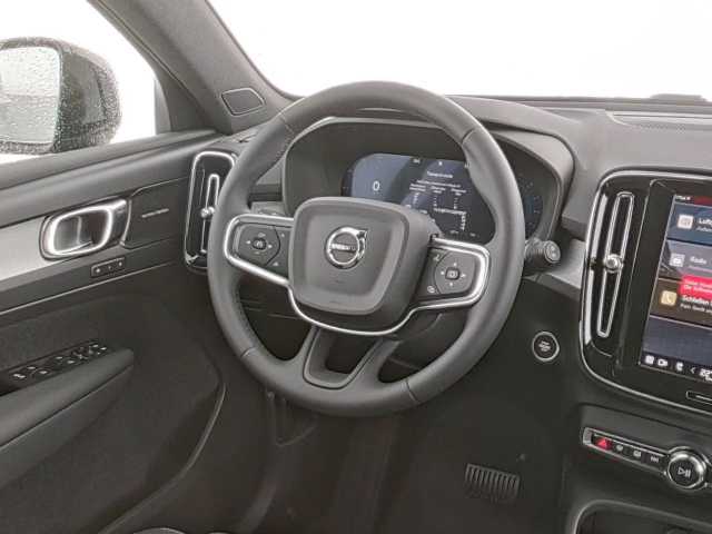 Volvo XC40 Plus