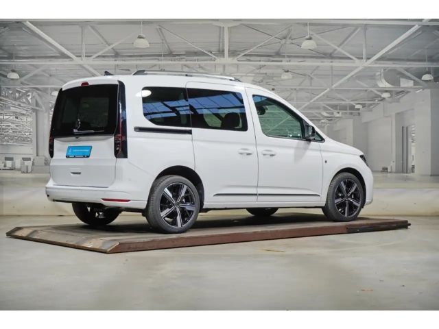 Volkswagen Caddy 1.5 TSI DSG Style