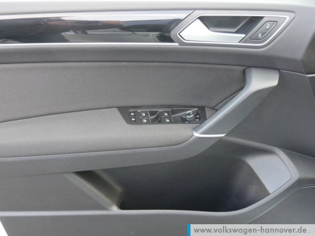 Volkswagen Touran 1.5 TSI DSG Highline