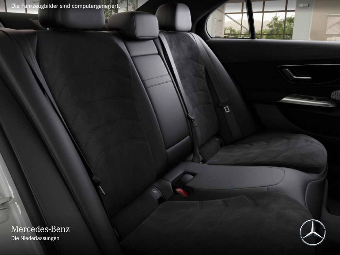 Mercedes-Benz E 200 AMG Line Sedan