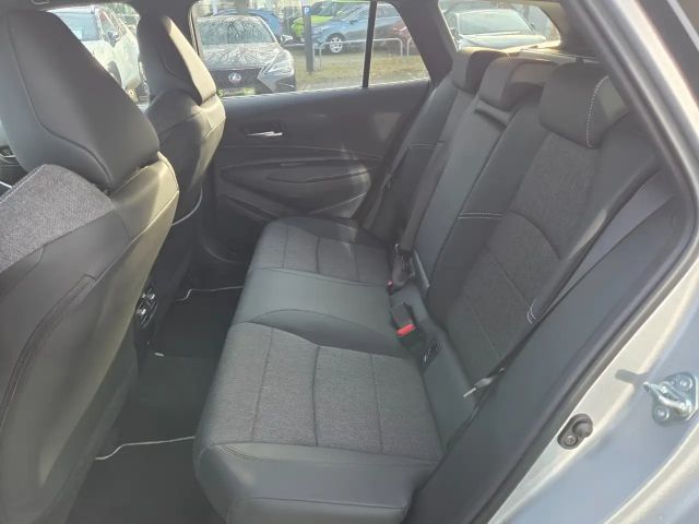 Toyota Corolla Hybride Team D Touring