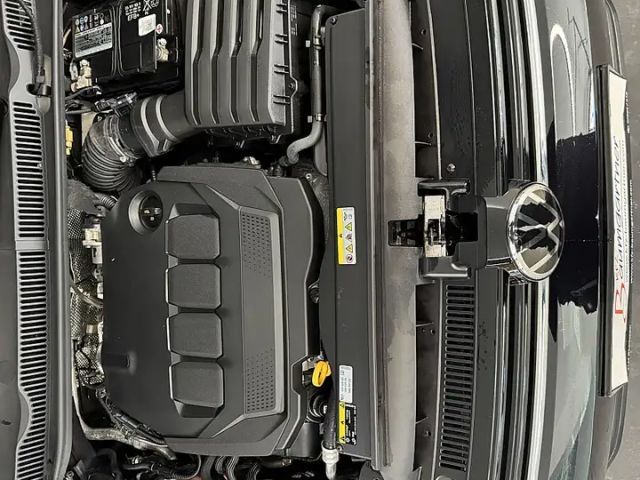 Volkswagen Touran 2,0 TDI *NAVI*ACC*Virtual Cockpit*Elektrische H...