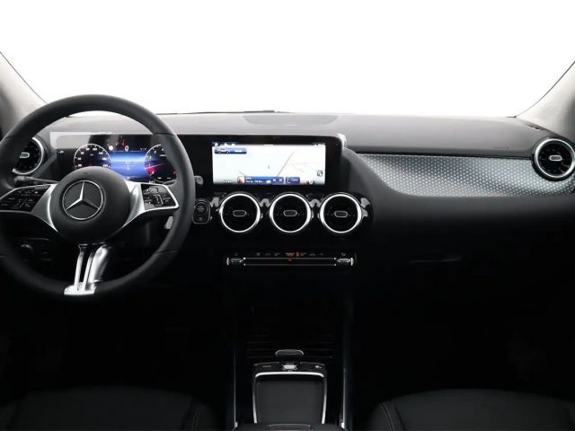 Mercedes-Benz GLA 180 Progressive