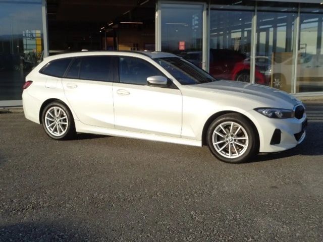 BMW 320 320d Touring xDrive