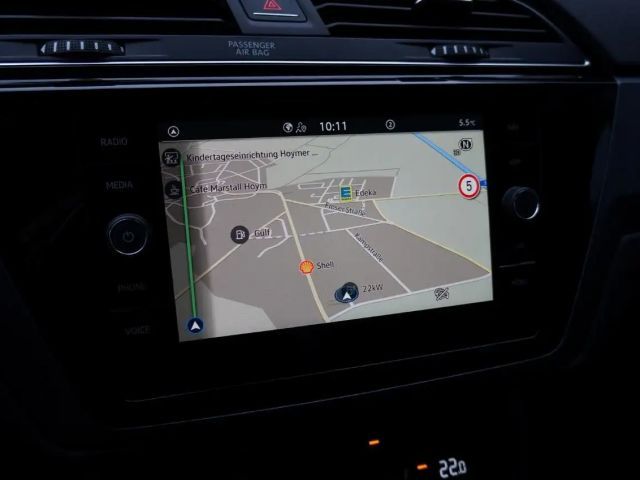 Volkswagen Touran 1.5 TSI DSG R-Line