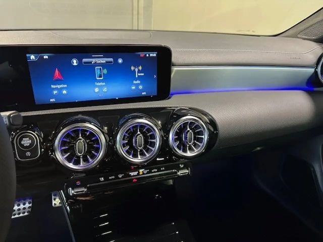 Mercedes-Benz CLA 200 AMG Line CLA 200 d Coupé