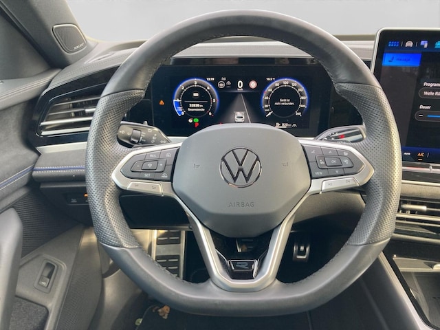 Volkswagen Passat 2.0 TDI DSG R-Line Variant